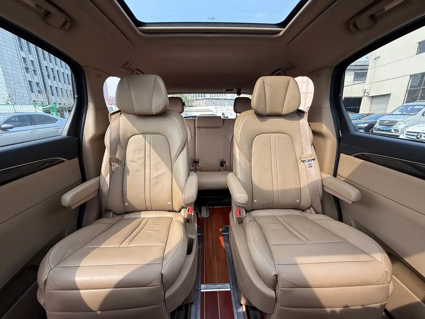 Buick GL8 2018 ES 28T Luxury Type China VI фото 21