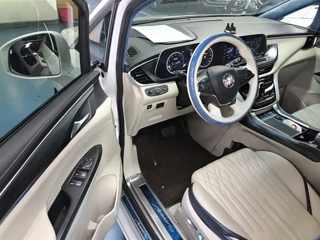Buick GL8 2021 ES Landlord 653T Comfort фото 16