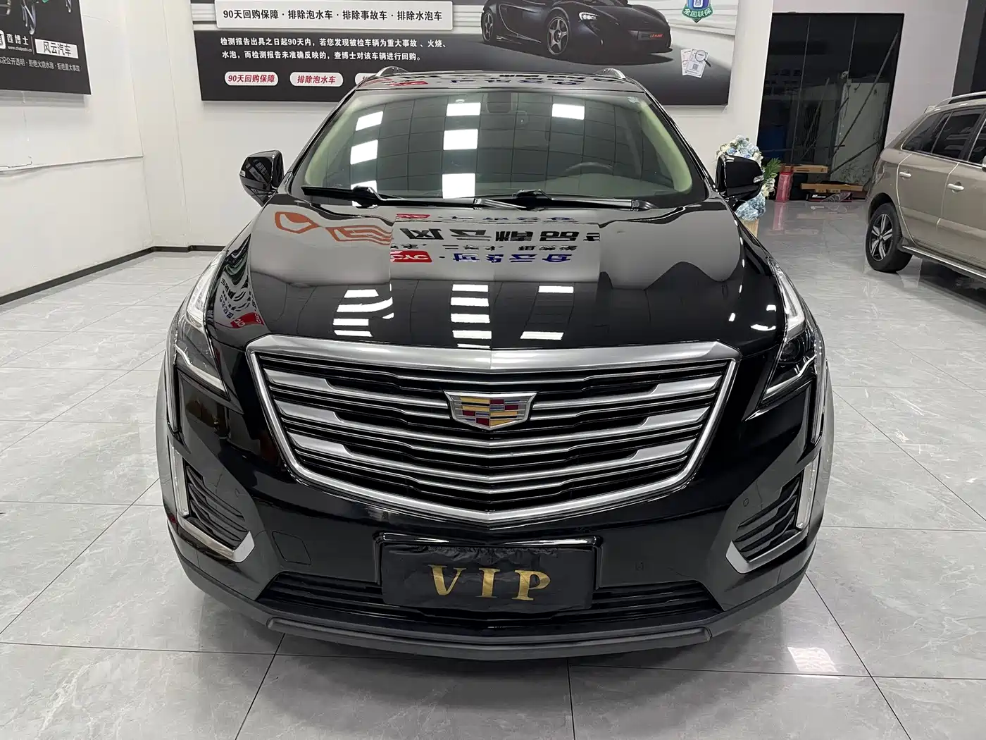 Cadillac XT5 2017 2016 28T AWD Luxury Model