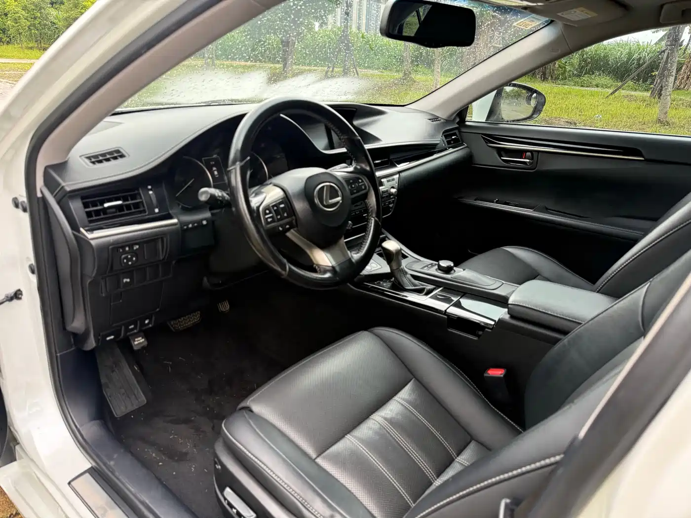 Lexus ES 2015 200 Elite Edition фото 6