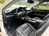 Фото 6 - Lexus ES