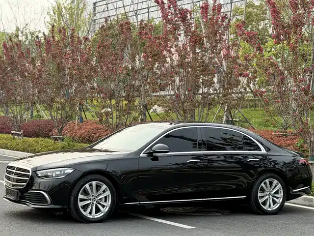 MERCEDES-BENZ S CLASS