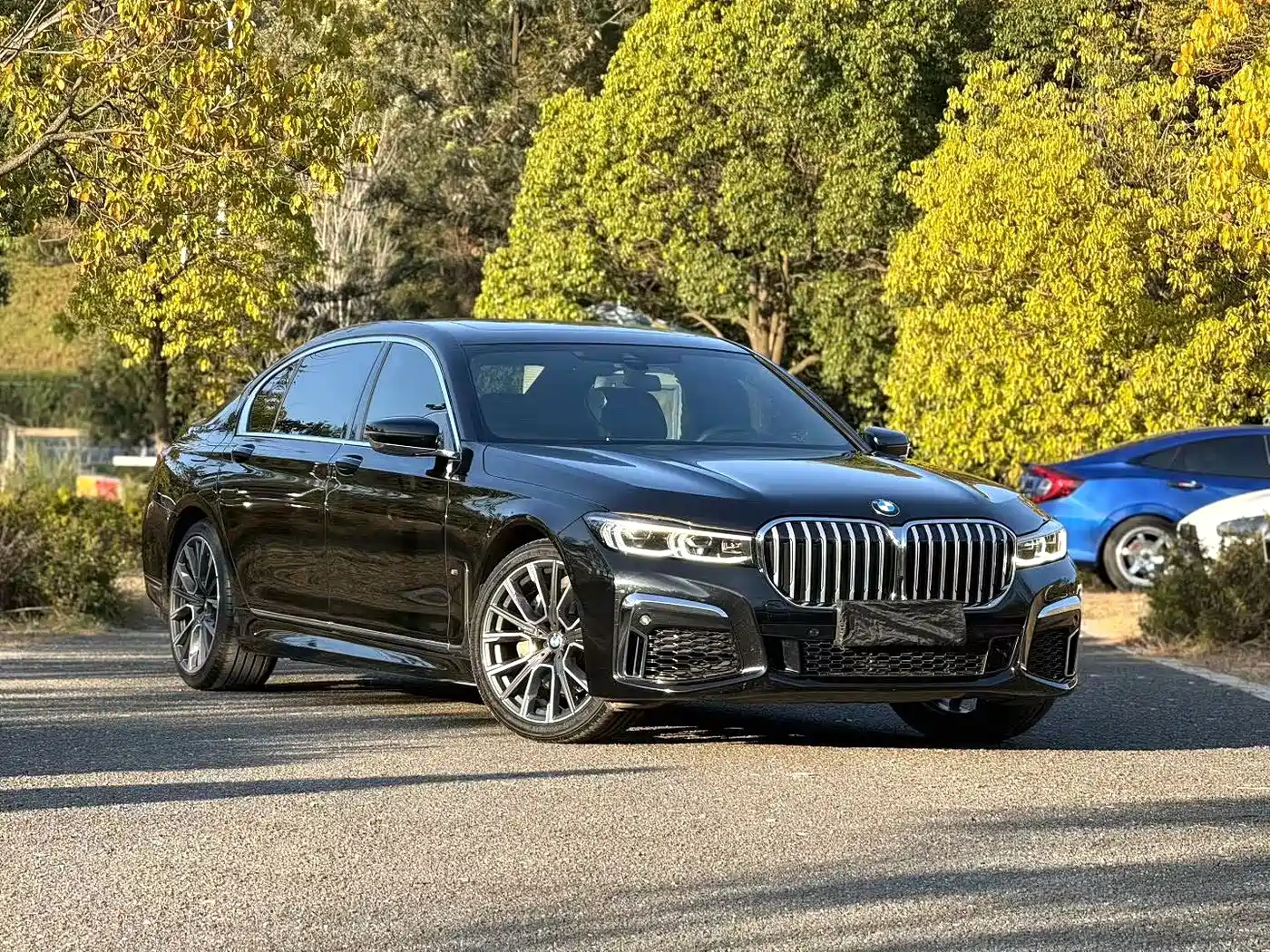 BMW 7 Series 2019 Facelift 740Li Leading M Sport Package фото 3