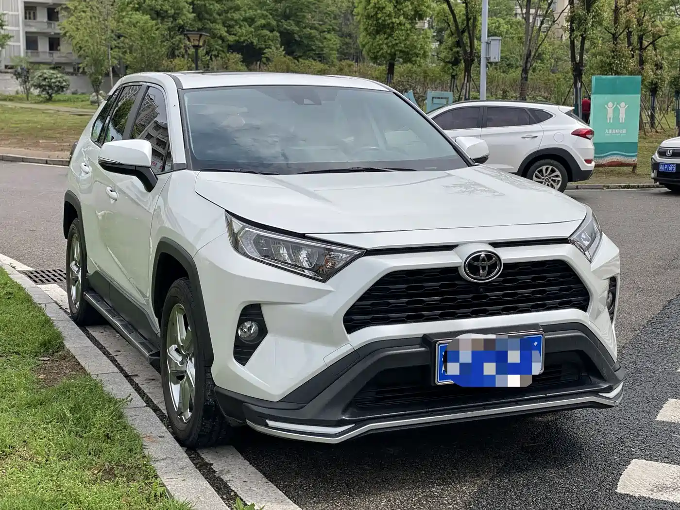 Toyota RAV4 Rongfang 2021 2.0L CVT 2WD Trend PLUS фото 3