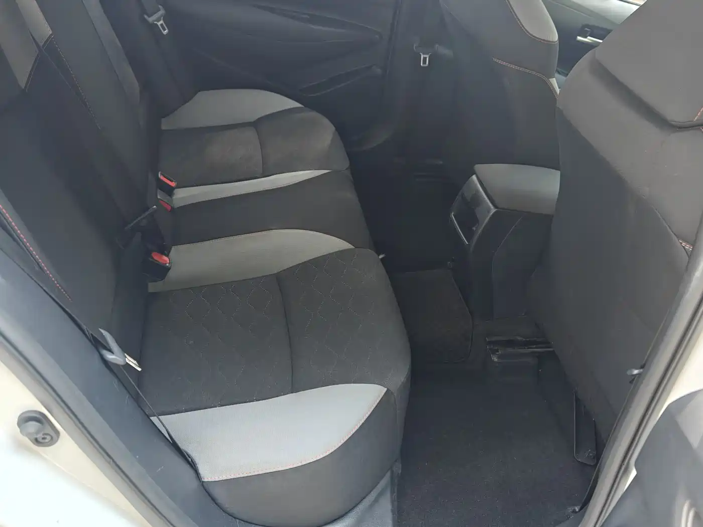 Toyota Corolla 2021 1.2T S-CVT Pioneer PLUS Edition фото 7