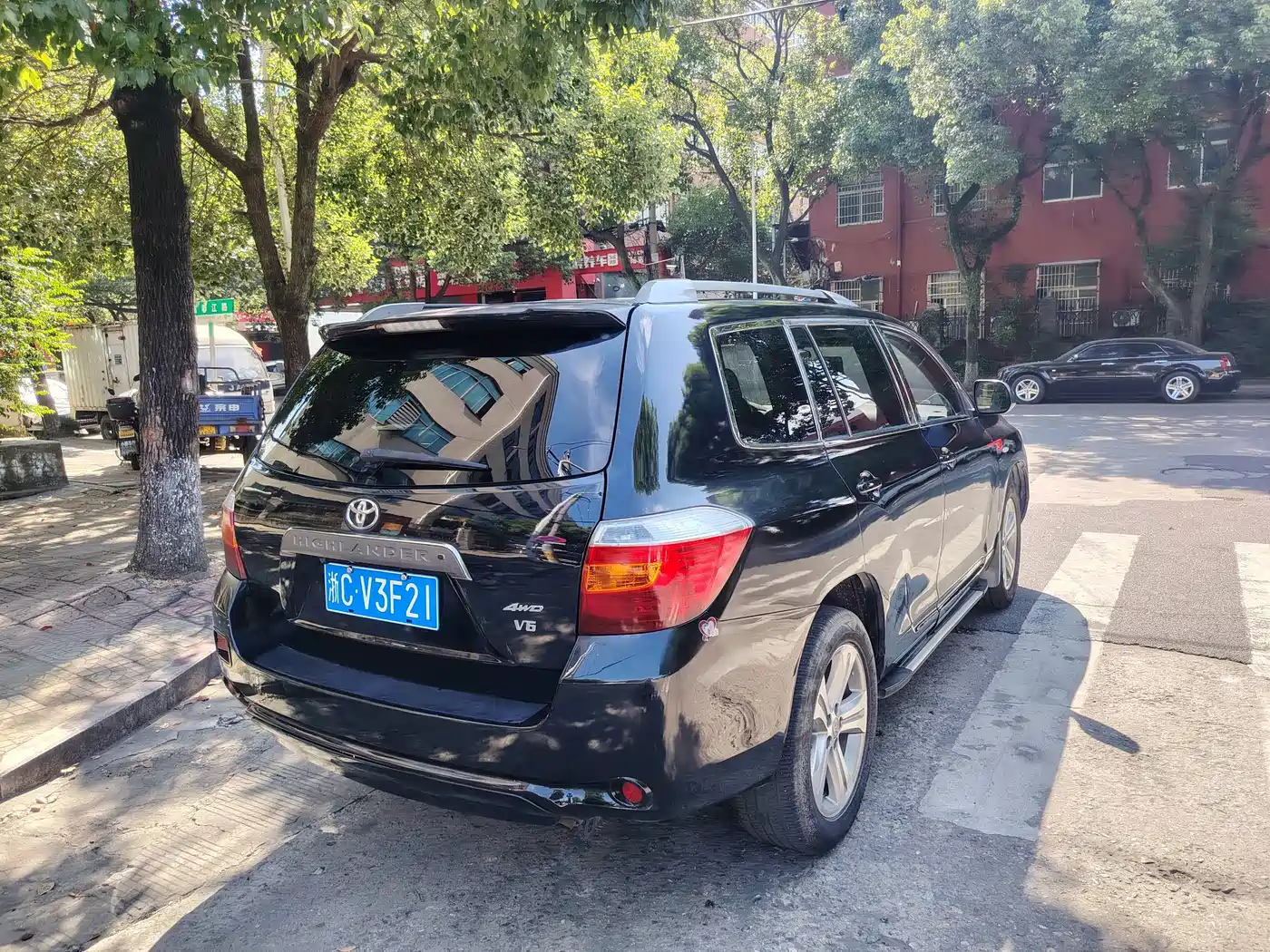 Photo 12 - Toyota Highlander
