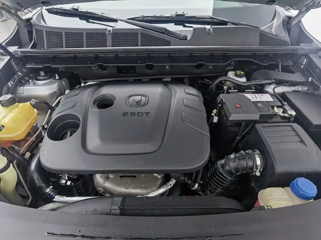 Changan CS85 COUPE 2021 2021 1.5T DCT Luxury
