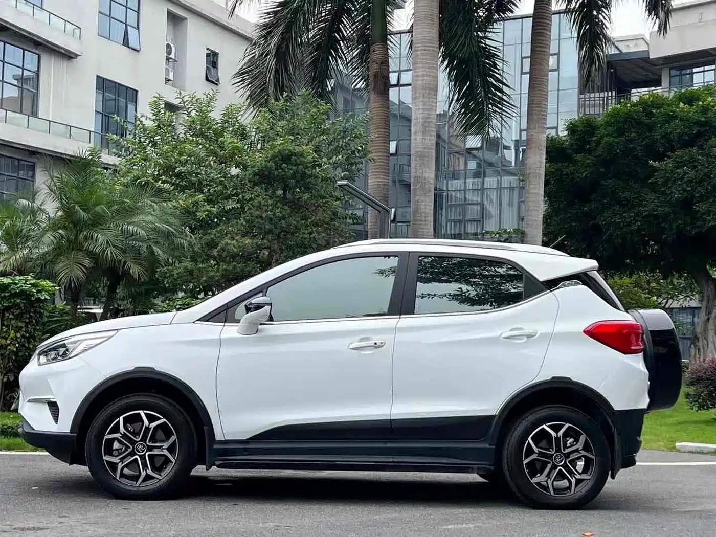BYD Yuan Pro 2021 2021 401KM Luxury Model