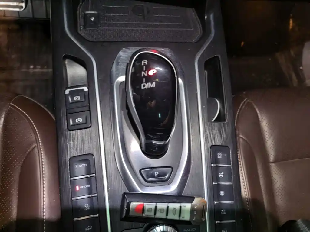 WEY VV6 2019 2018 2.0T 2WD Flagship China V