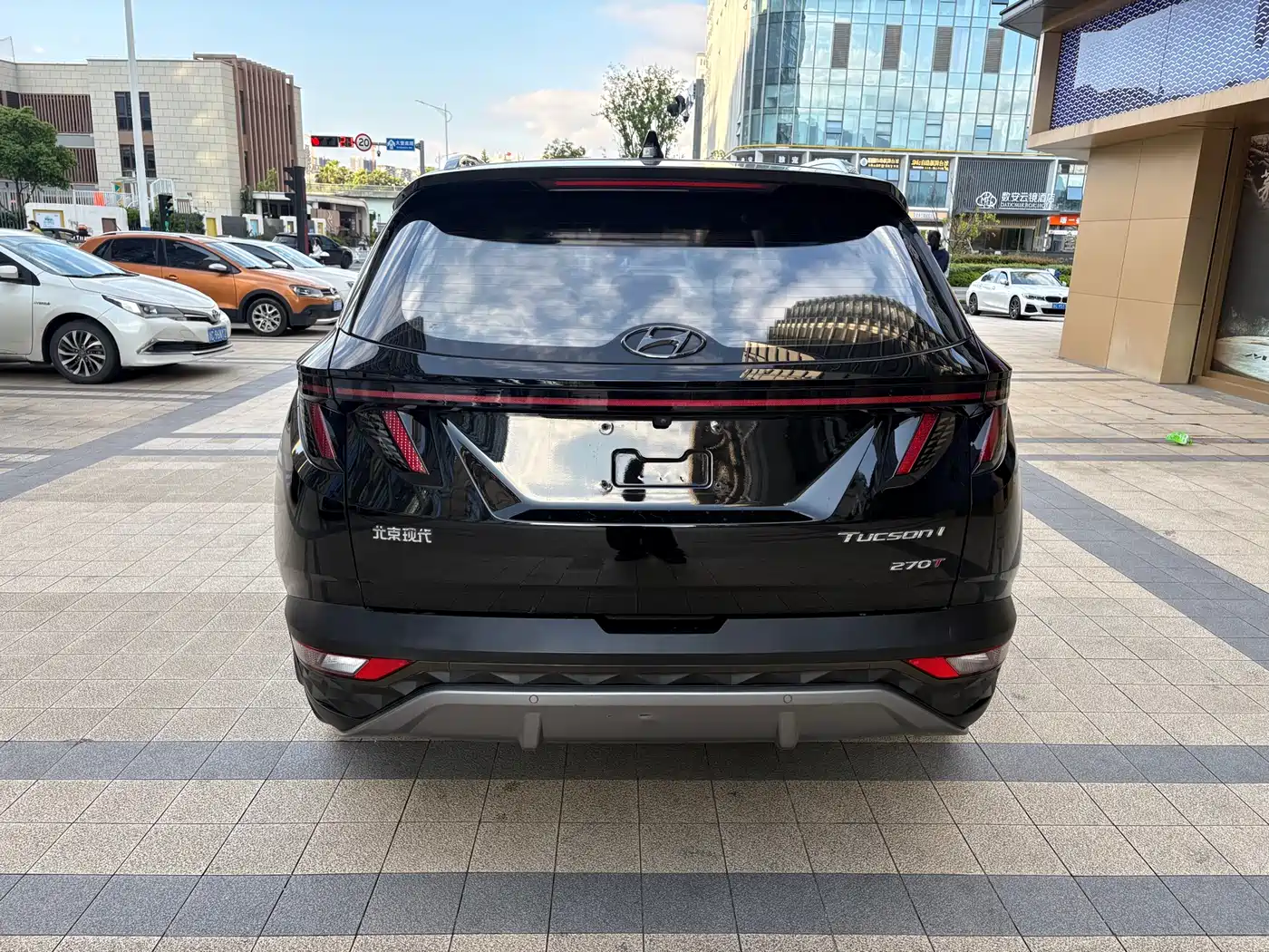 Hyundai Tucson 2023 Tucson L 1.5T Automatic 2WD GLX N Line Elite Edition фото 4