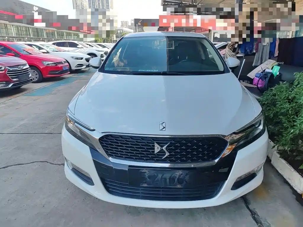 DS 5LS 2015 2015 1.6T Style THP160