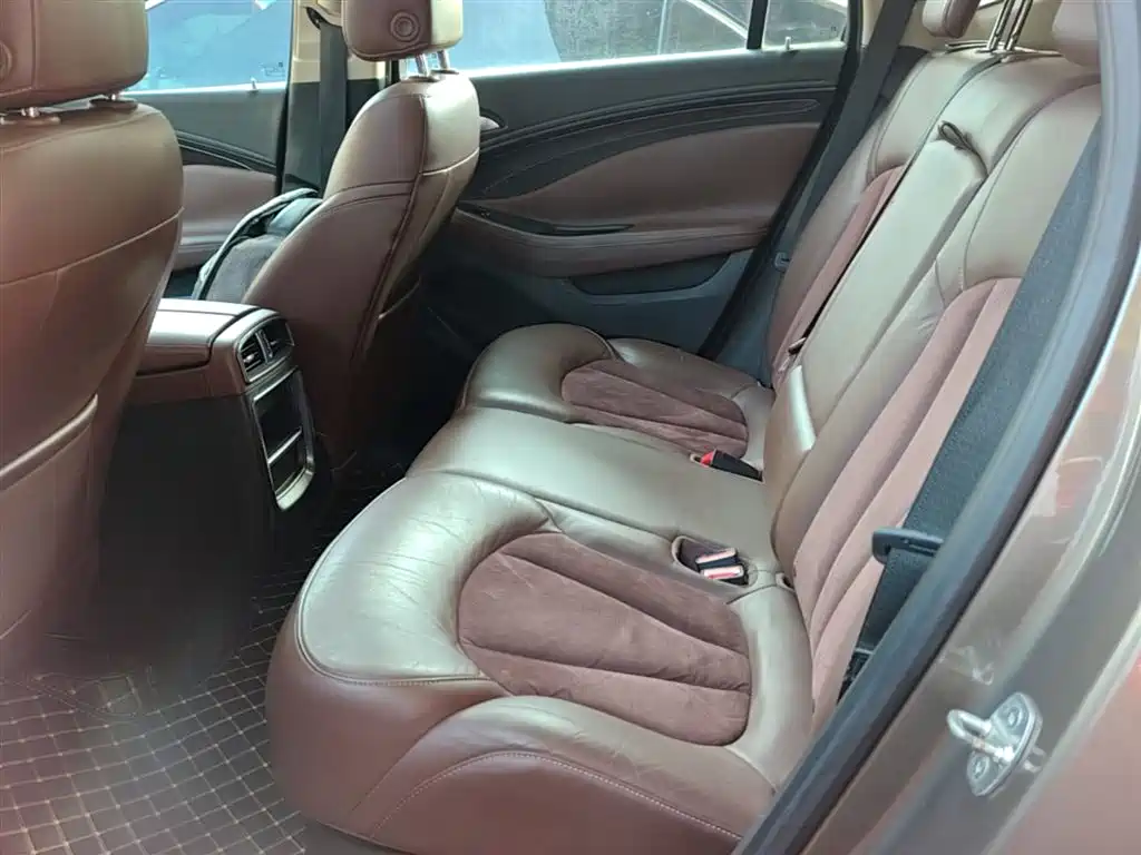 Buick Envision Plus 2016 20T 2WD Elite фото 17