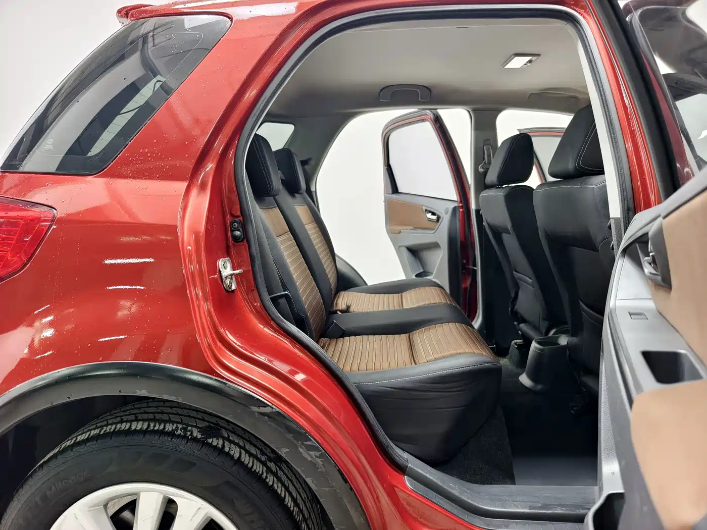 Suzuki SX4 2015 2012 1.6L Automatic Sharp Ride