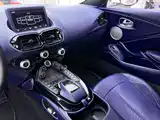 Фото 22 - Aston Martin Vantage