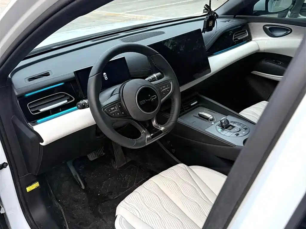 BYD Seal 06 New Energy 2024 DM-i 120KM Flagship фото 3