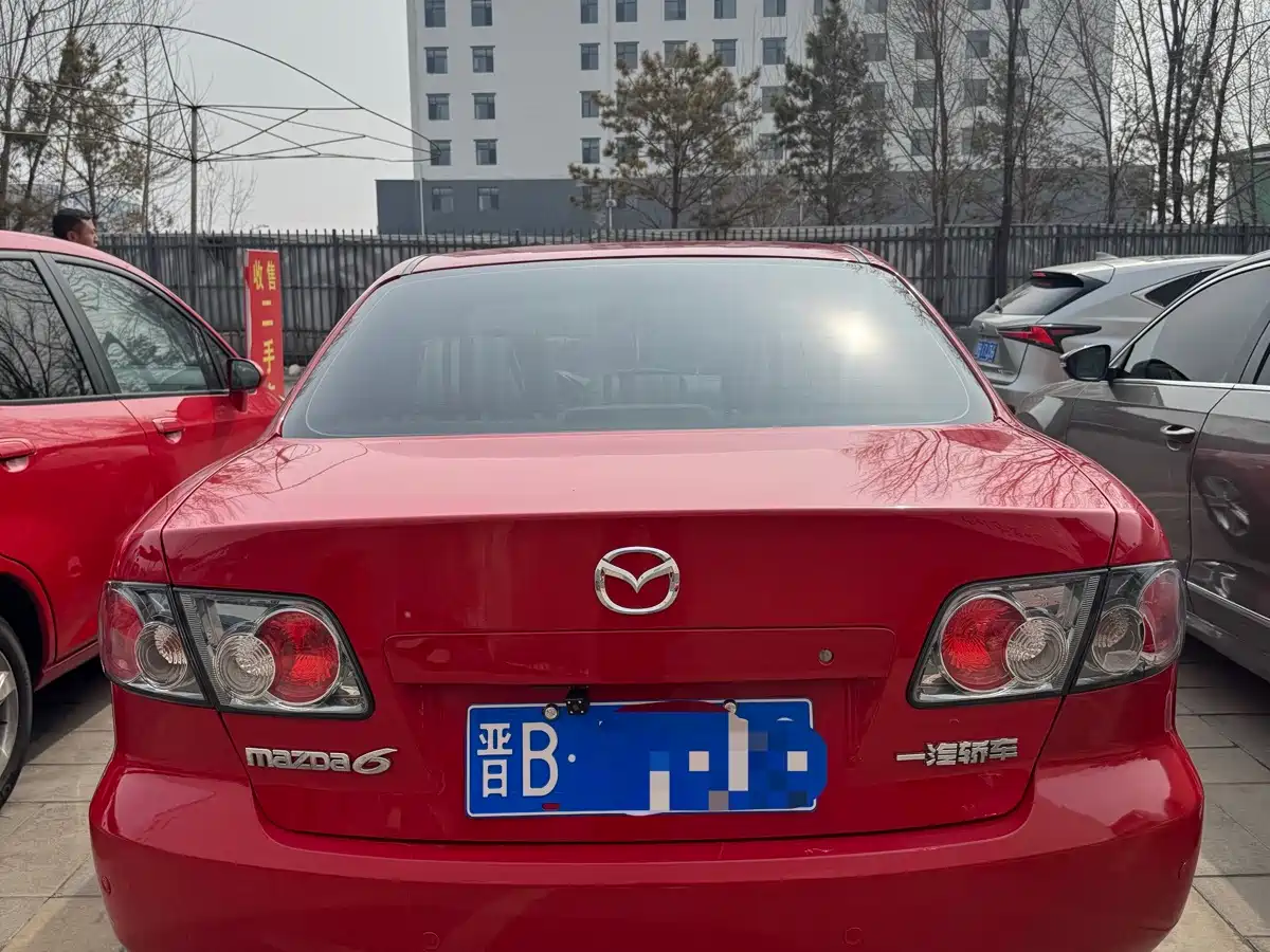 Photo 9 - Mazda 6