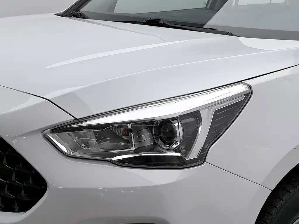 Photo 7 - Haval M6