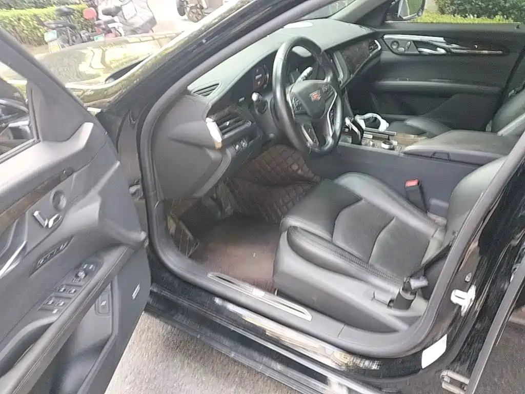 Cadillac CT6 2023 2022 28T Luxury
