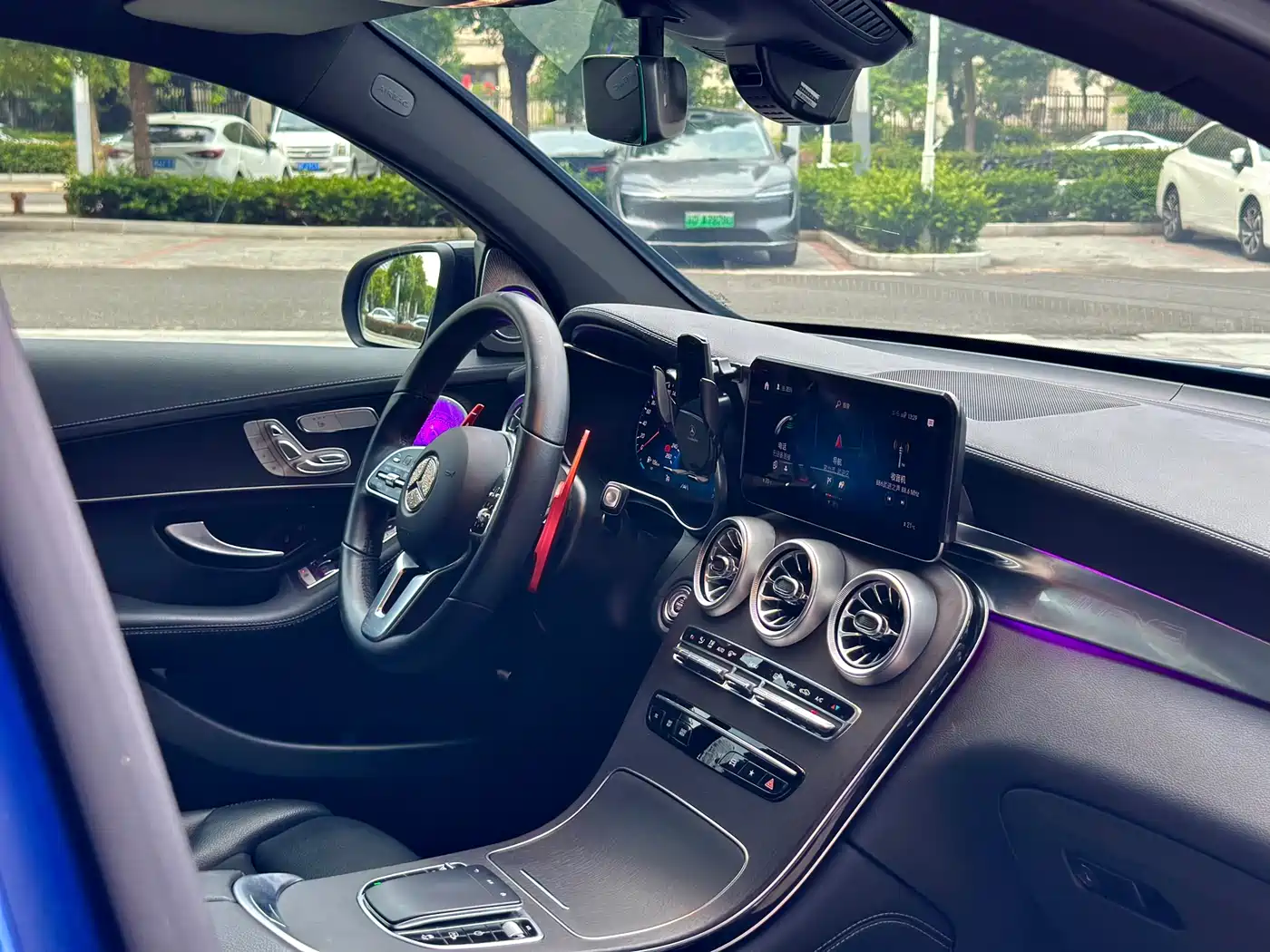Mercedes-Benz GLC Coupe 2021 GLC 300 4MATIC Coupe SUV фото 19