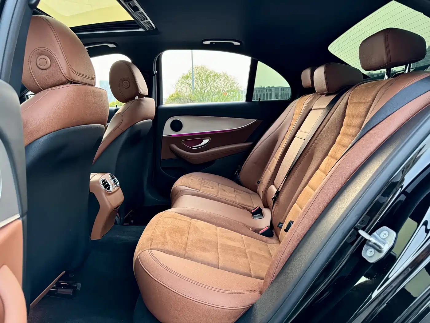 Mercedes-Benz E-Class 2017 Facelift E 200 Sport 4MATIC фото 7