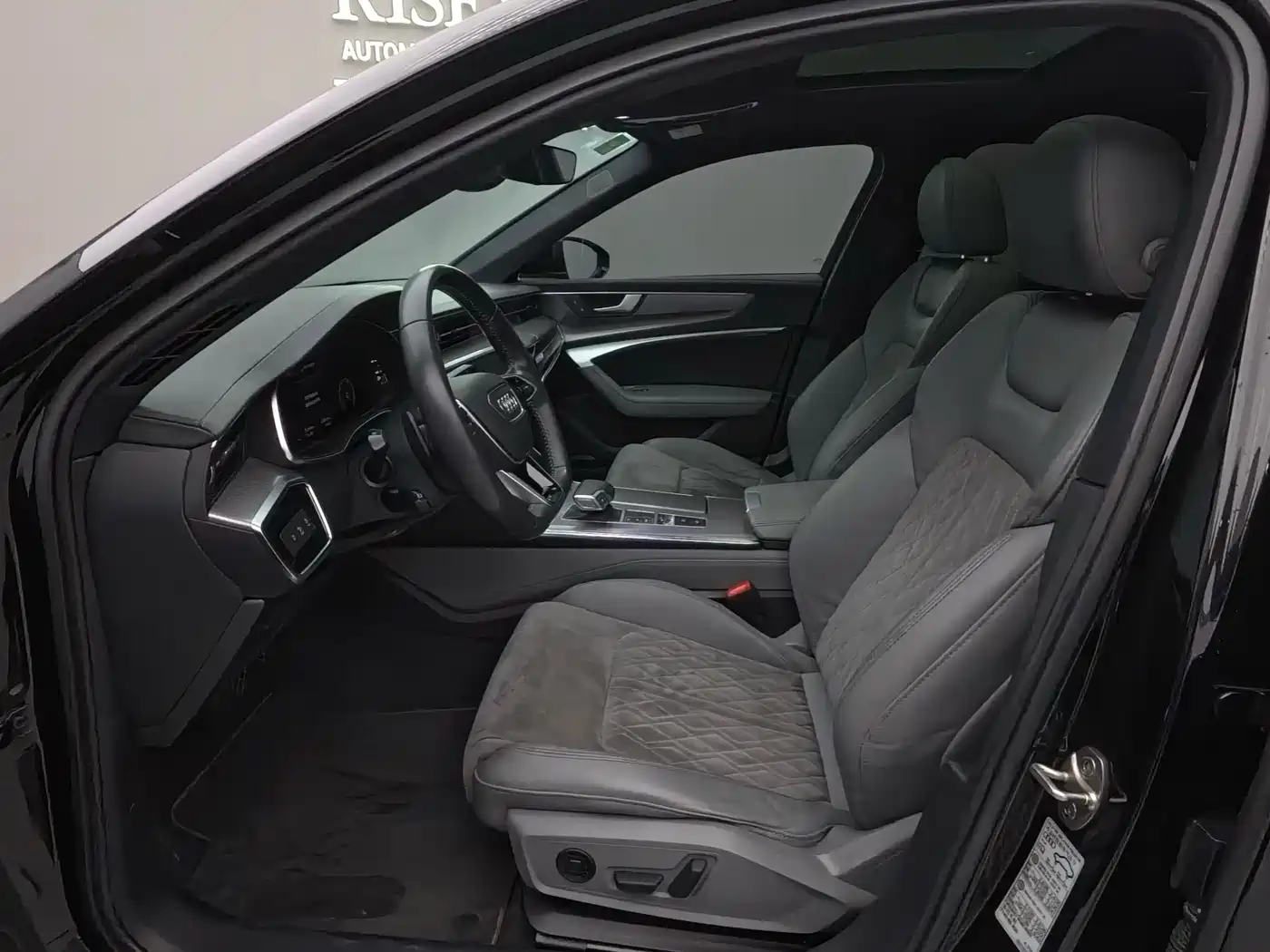 Audi A6L 2021 55 TFSI quattro Premium Dynamic фото 21