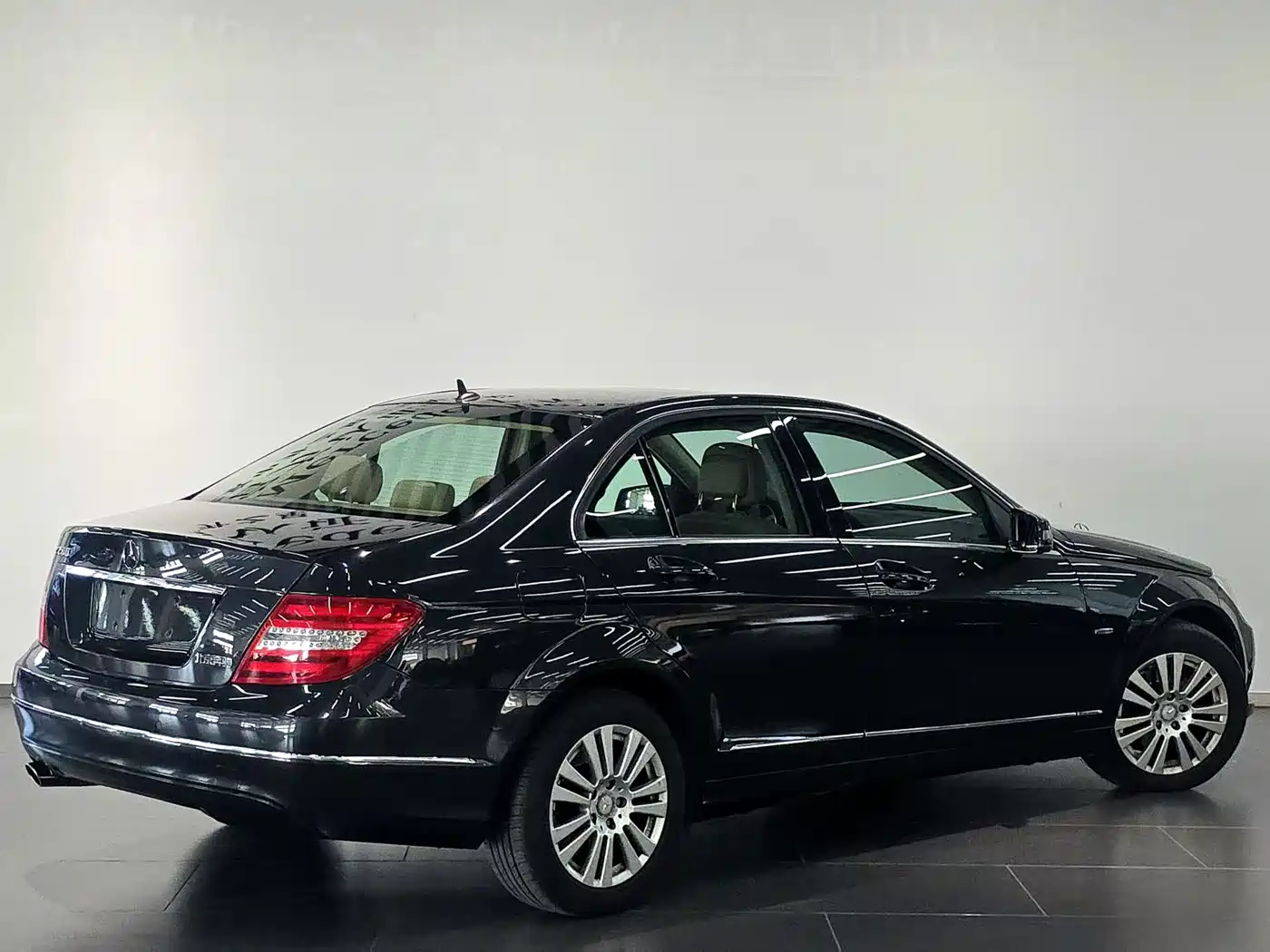 Mercedes-Benz C-Class 2011 C 200 CGI Elegance фото 3