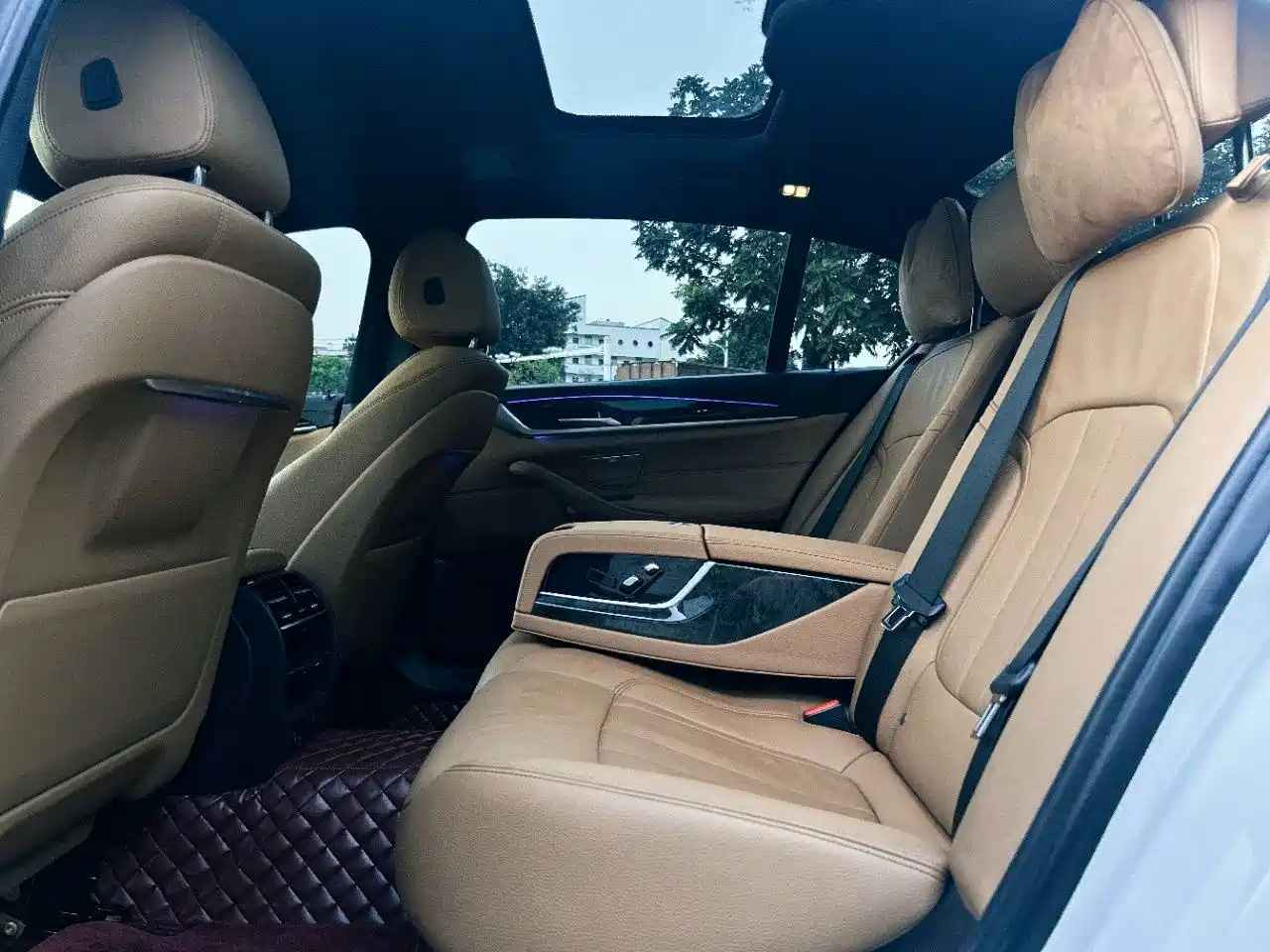 BMW 5 Series 2019 530Li xDrive M Sport Package фото 6