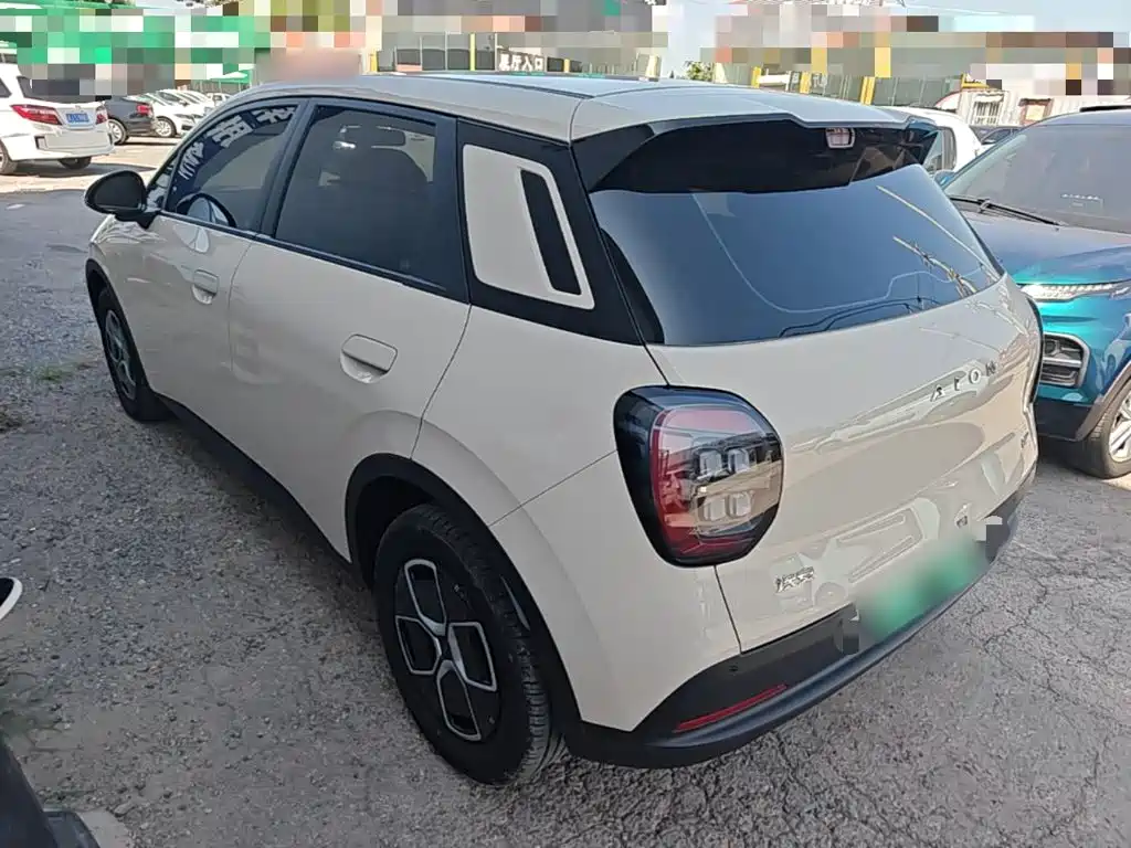 Aion UT 2025 2025 Model 330 Starlight Edition