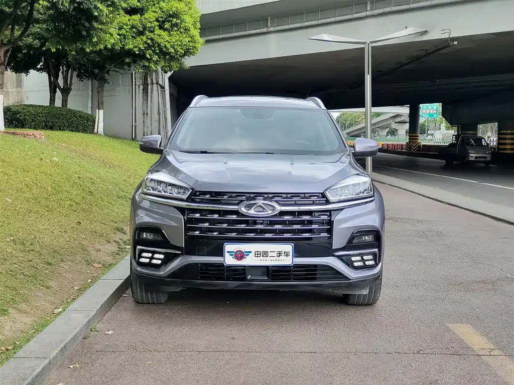 CHERY TIGGO 8