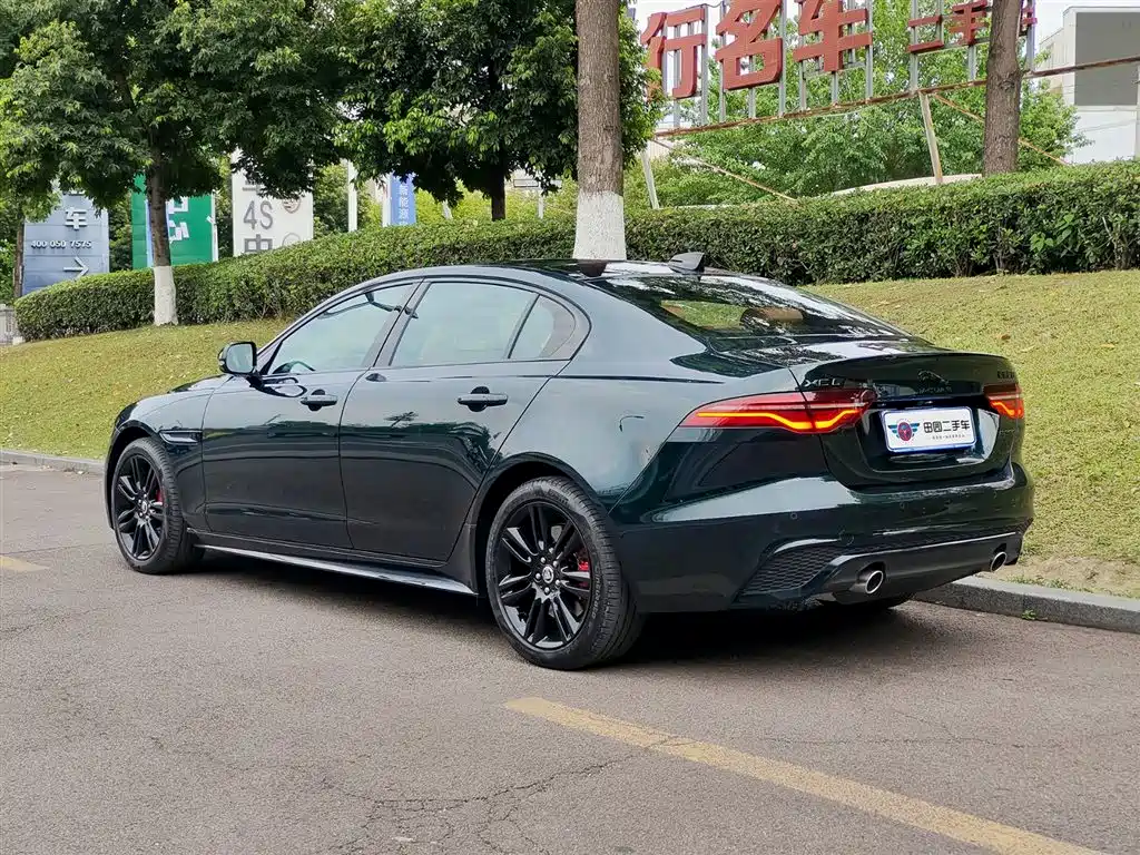 Jaguar XEL 2024 Model 2.0T 250PS R-DYNAMIC S Gloss Black Sport Edition фото 4