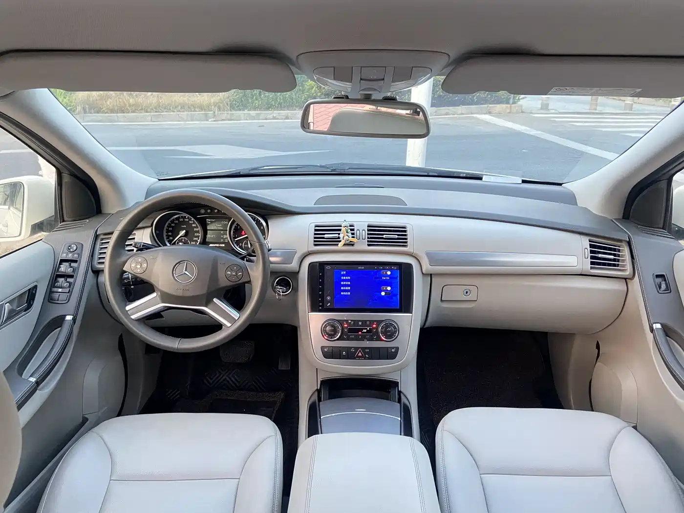 Mercedes-Benz R-Class 2011 R 300 L Business Class фото 8
