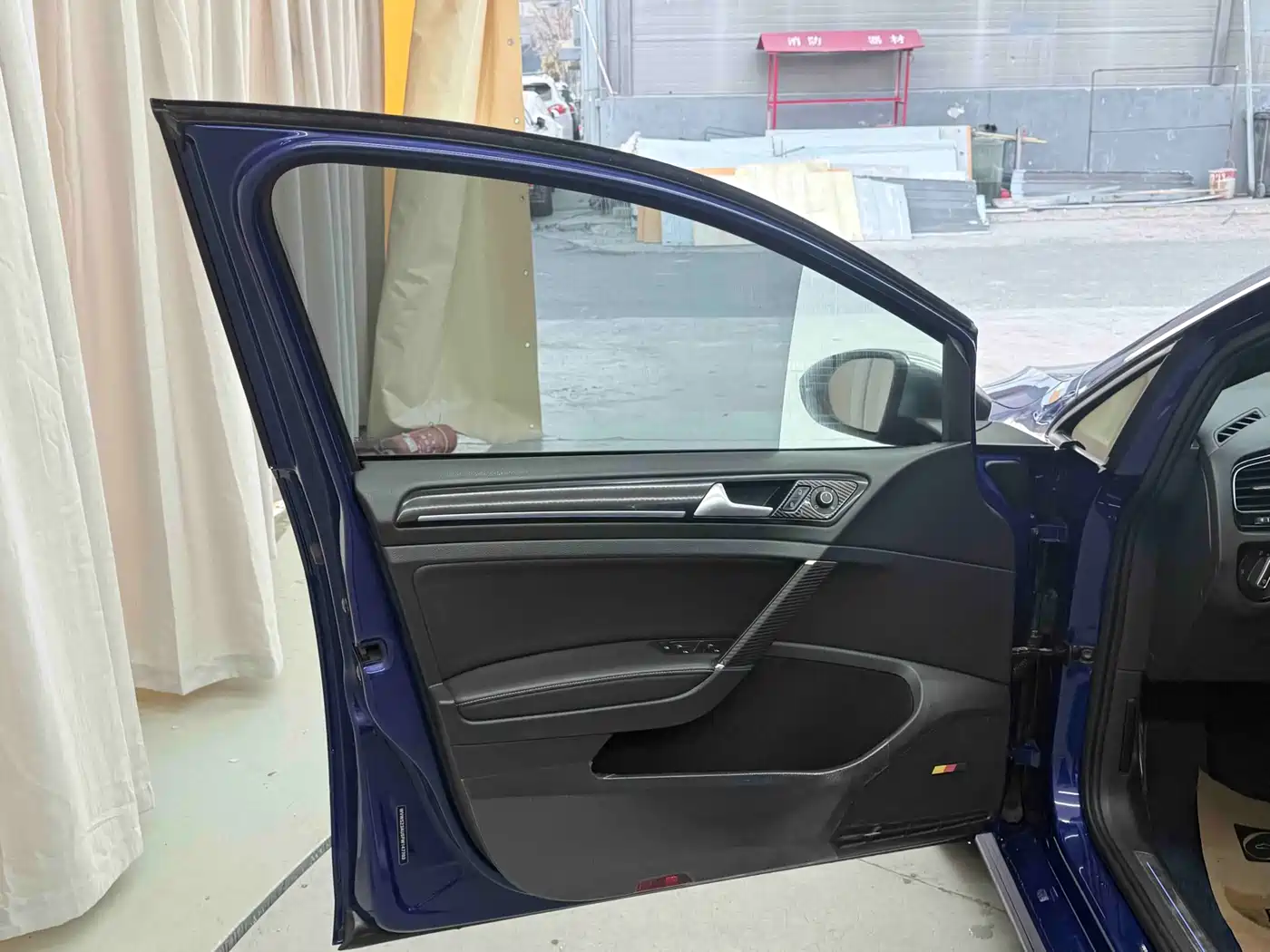 Volkswagen Golf (Import) 2015 2.0TSI R фото 19