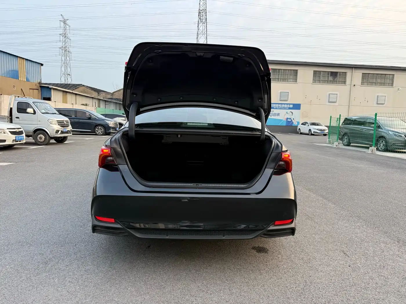 Toyota Avalon 2019 Hybrid 2.5L Limited Flagship Edition China VI фото 34