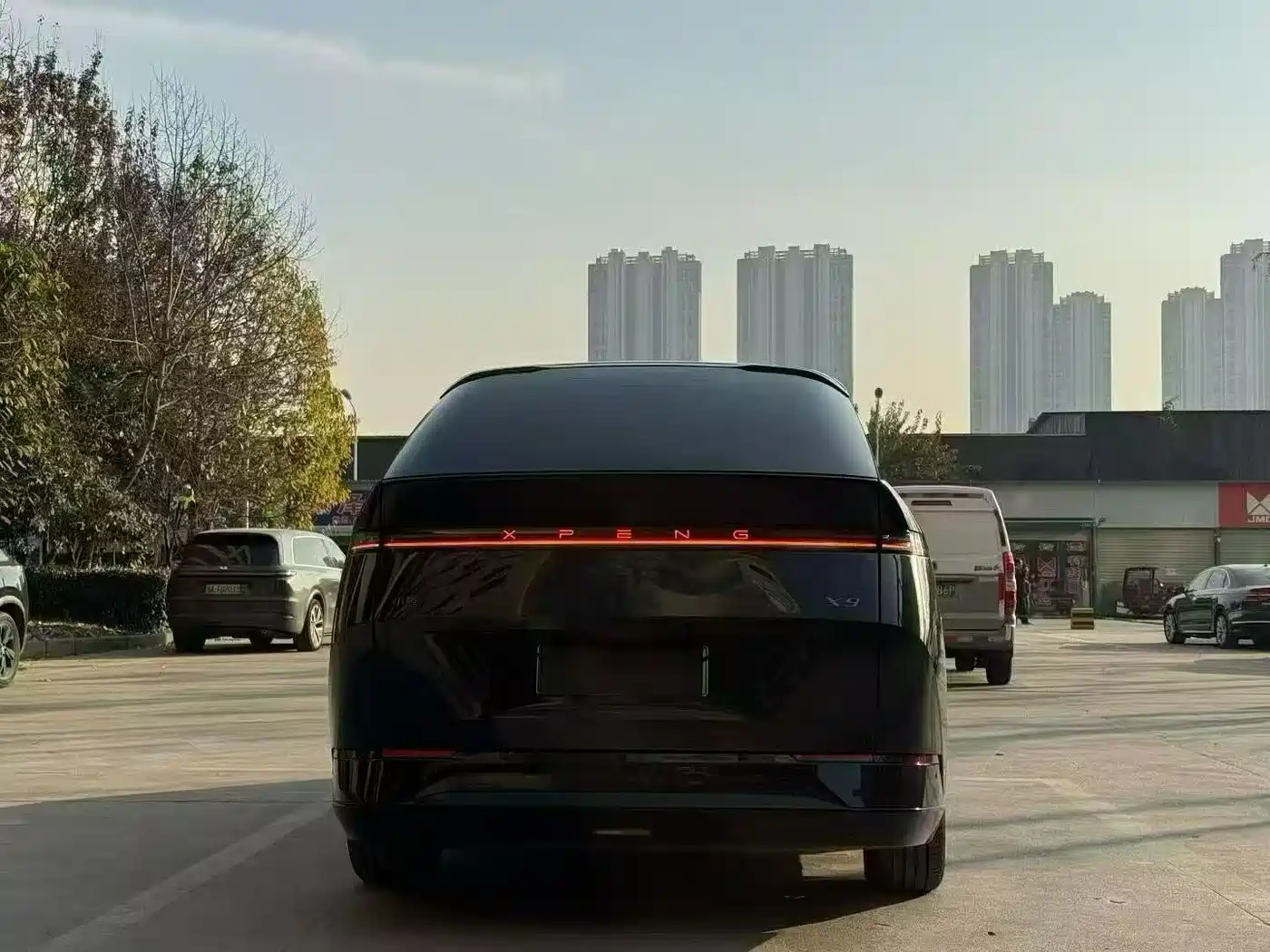 XIAOPENG X9