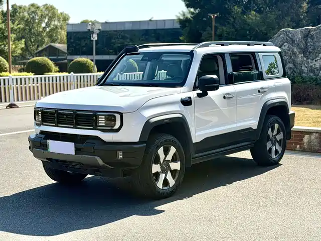 BAIC BJ40E