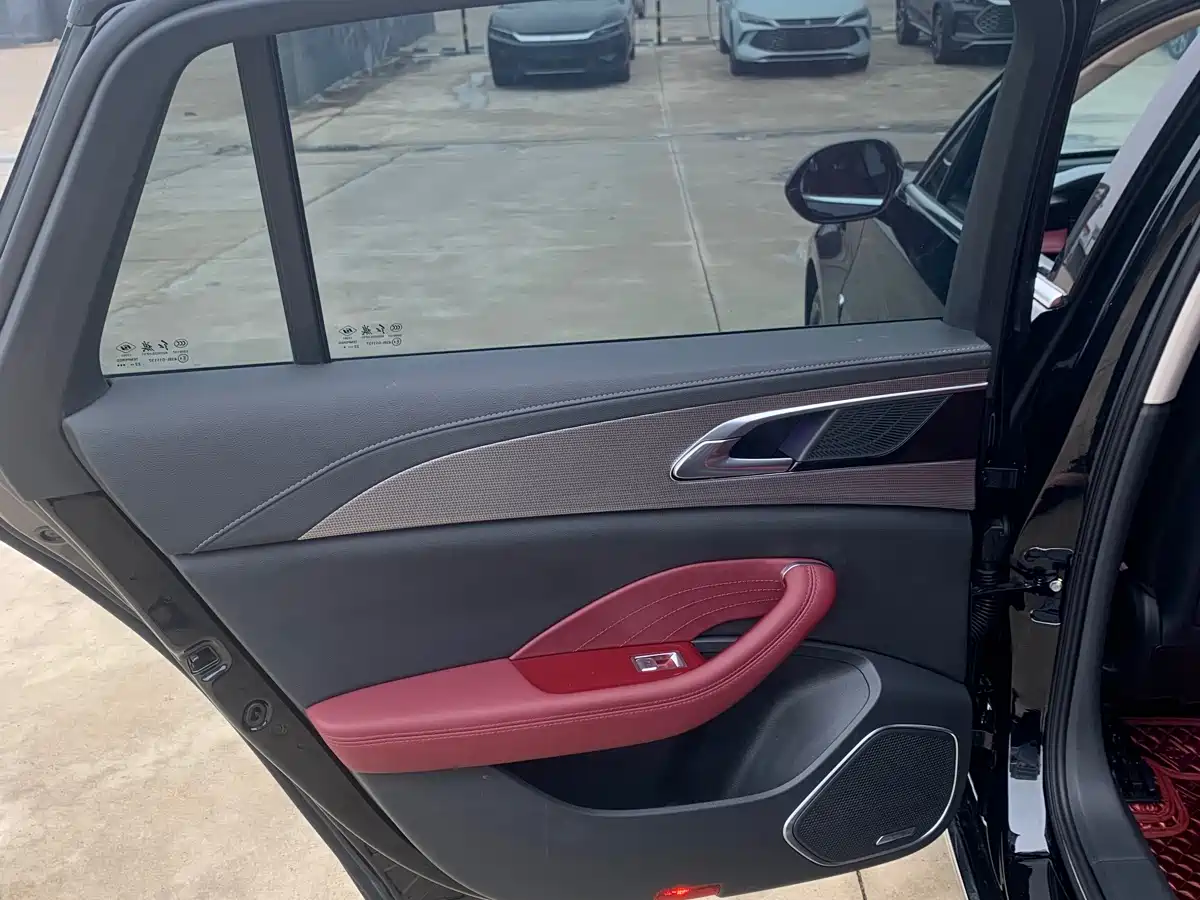 Hongqi H5 2023 2.0T Auto Smart Connect Flagship фото 12