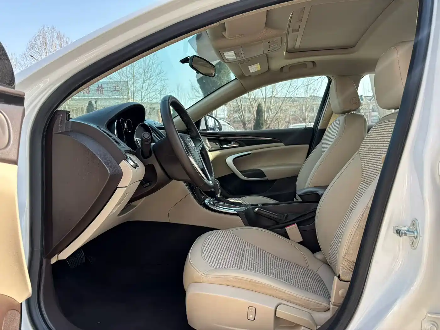 Buick Regal 2015 2.0L Leading Fashion Model фото 7