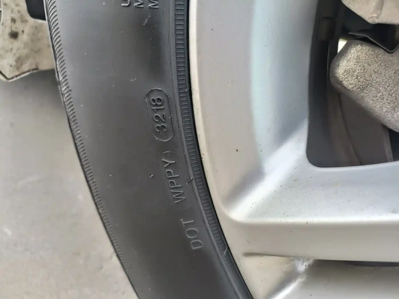 SAIC Maxus RG10 2019 2.0TGI Pop-top Camper Sunshine Edition фото 21