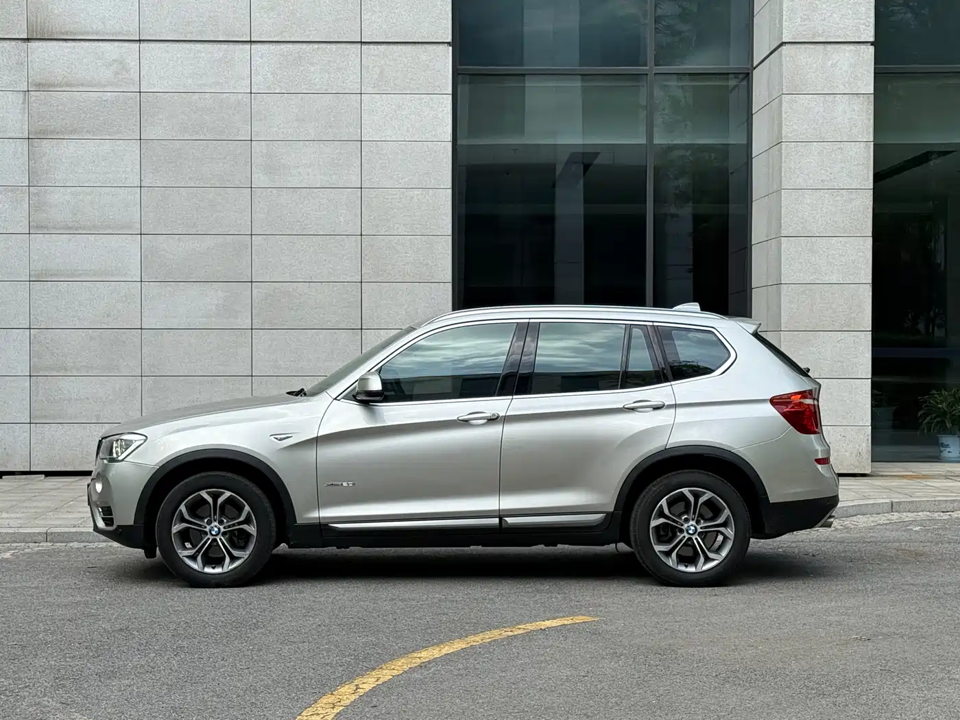 BMW X3 (Import) 2014 xDrive20i X Design Package фото 4