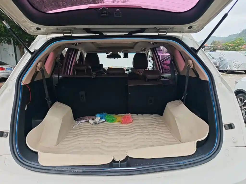 Baojun 560 2017 2017 1.5T DCT Flagship 7-seater