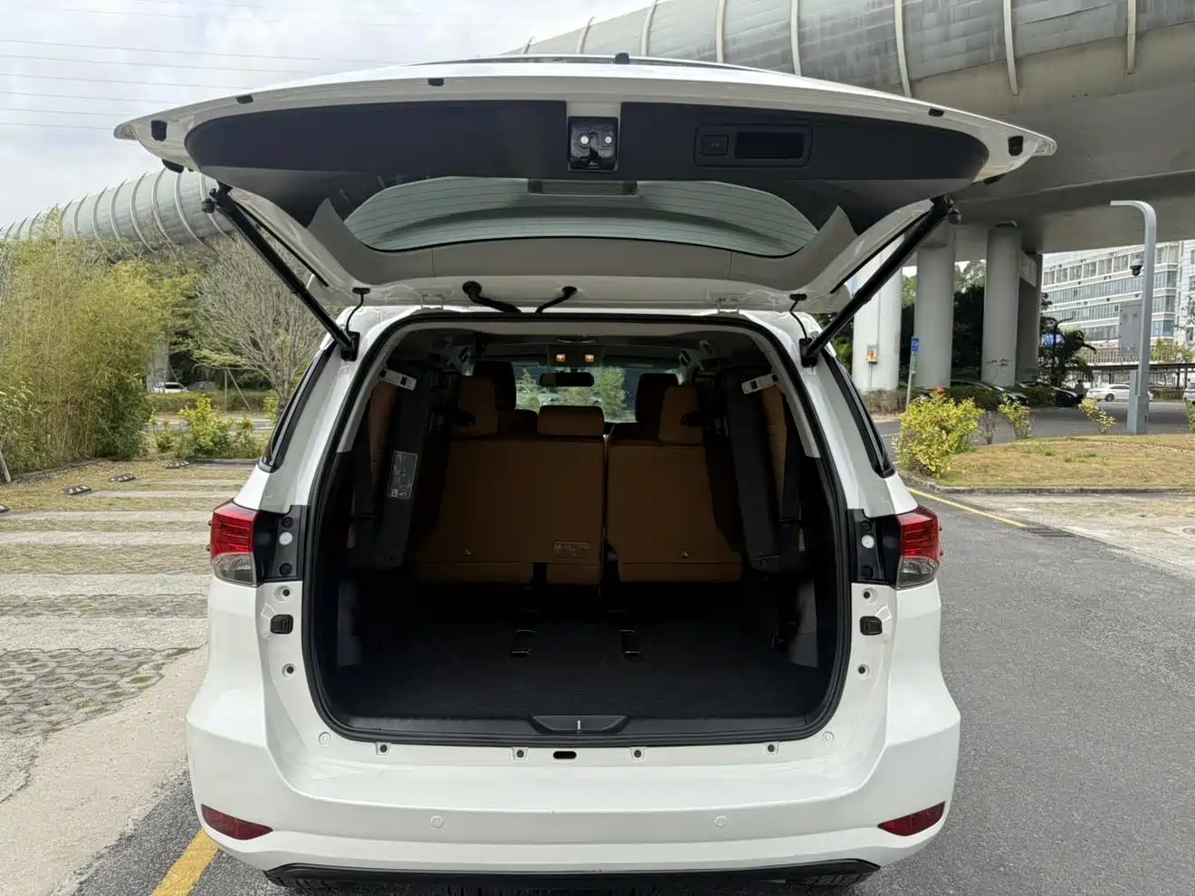 Toyota Fortuner 2016 2.7L Middle East Edition фото 19