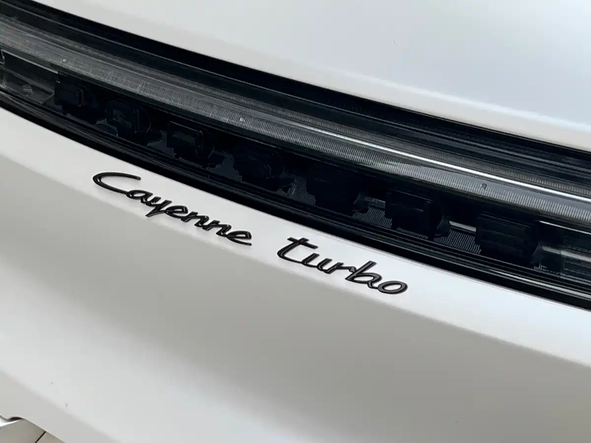 Porsche Cayenne 2011 Cayenne S 4.8L фото 14