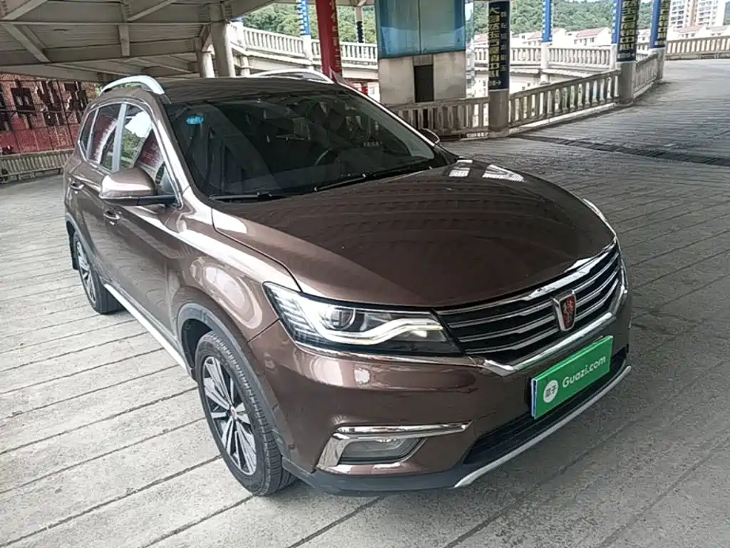 Фото 4 - Roewe RX5
