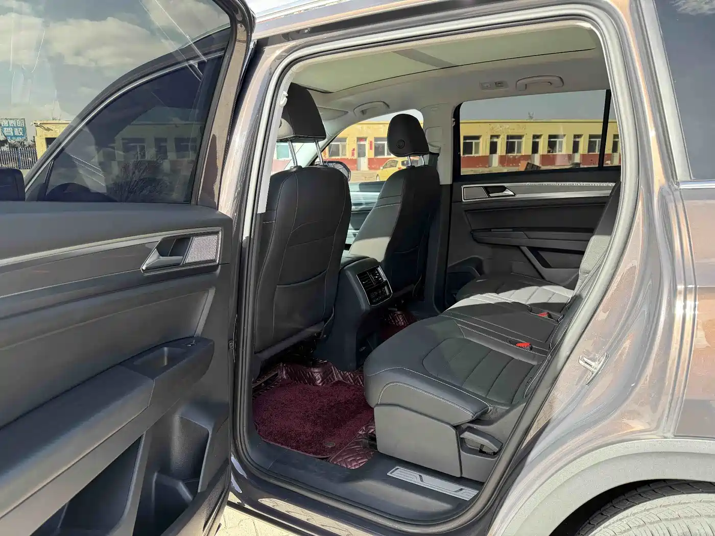 Volkswagen Teramont 2019 380TSI 4WD Luxury Edition China VI фото 10