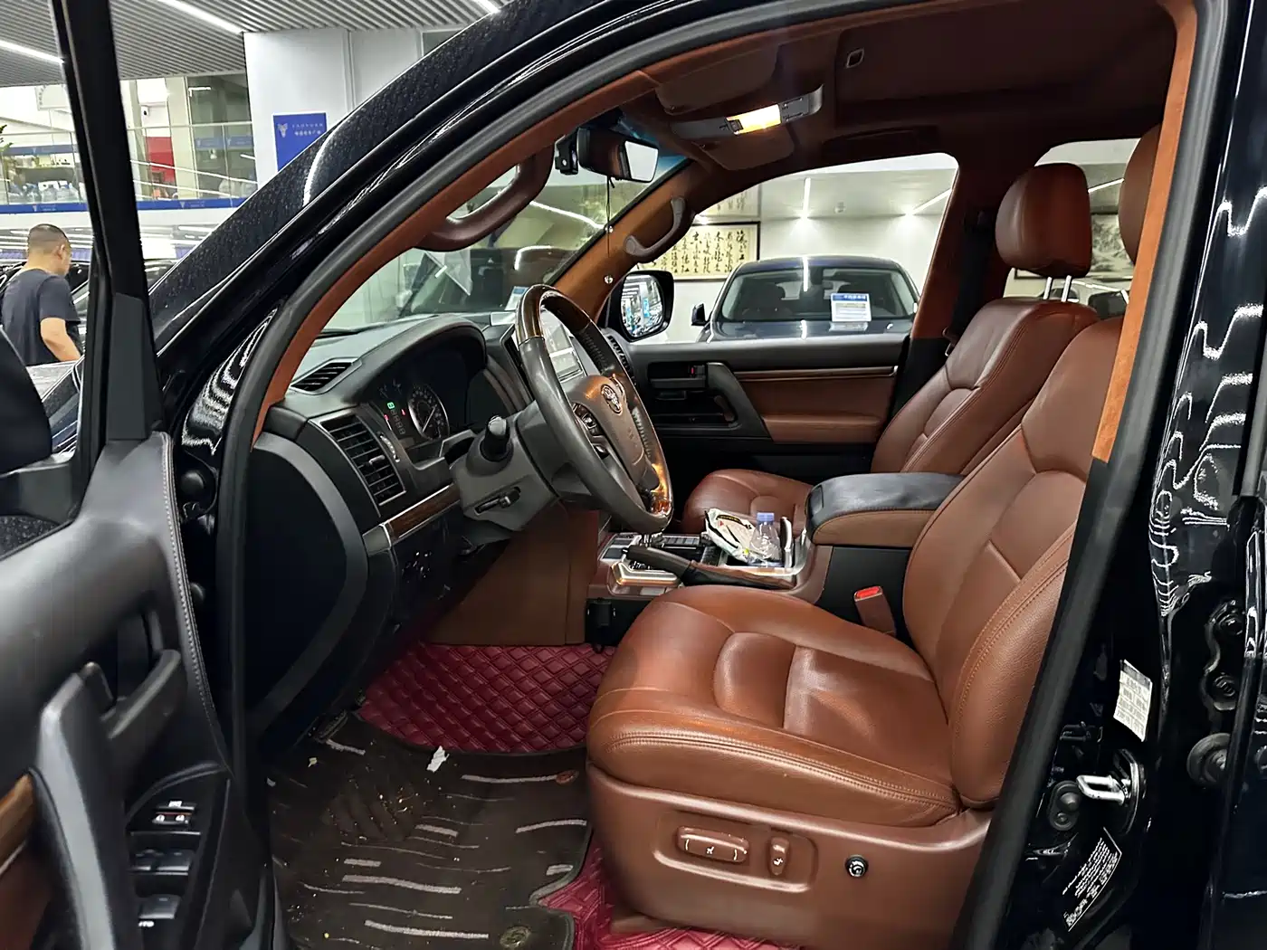 Toyota Land Cruiser (Import) 2019