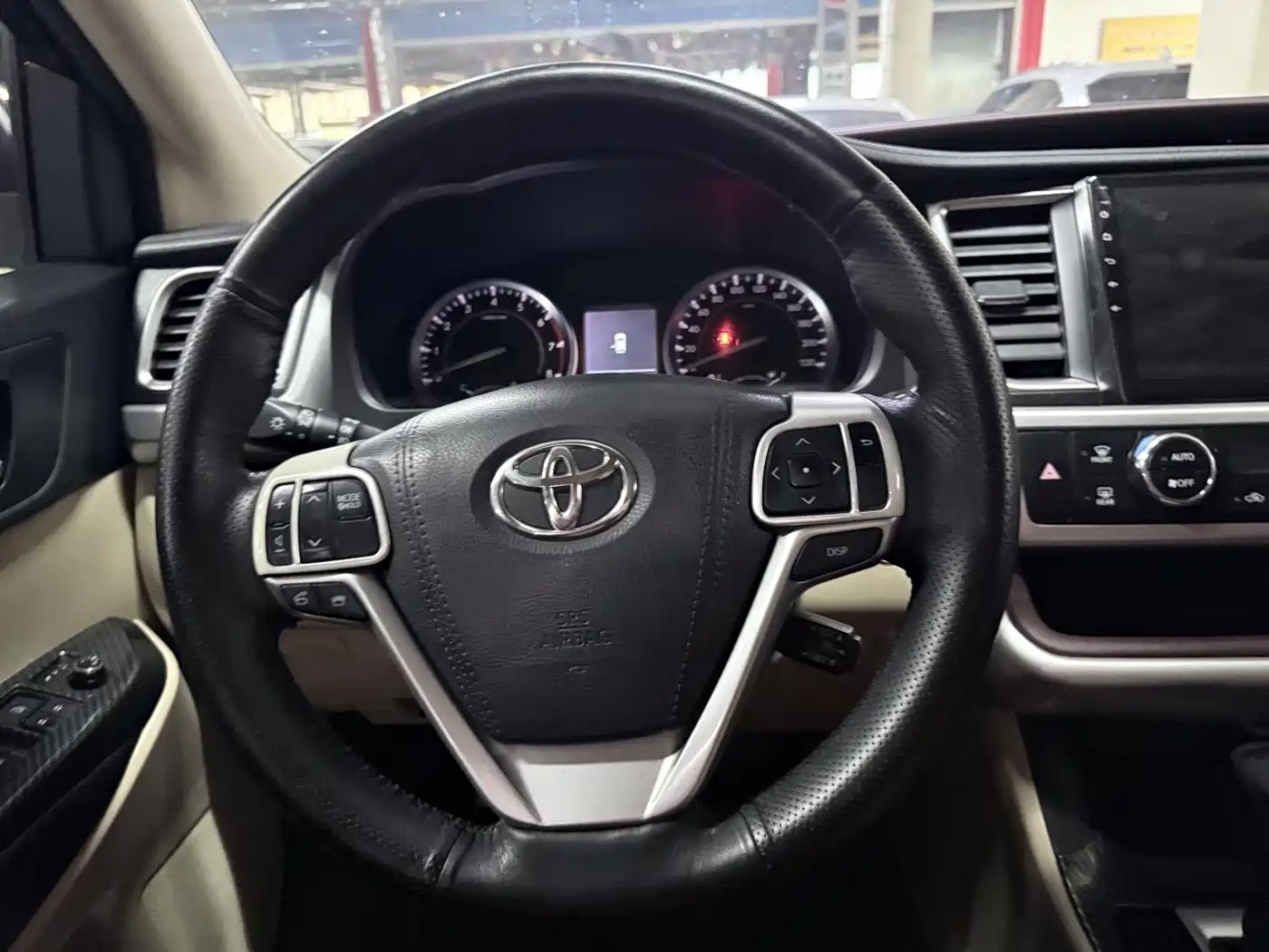 Toyota Highlander 2017 2.0T 4WD Premium 7-Seater фото 12