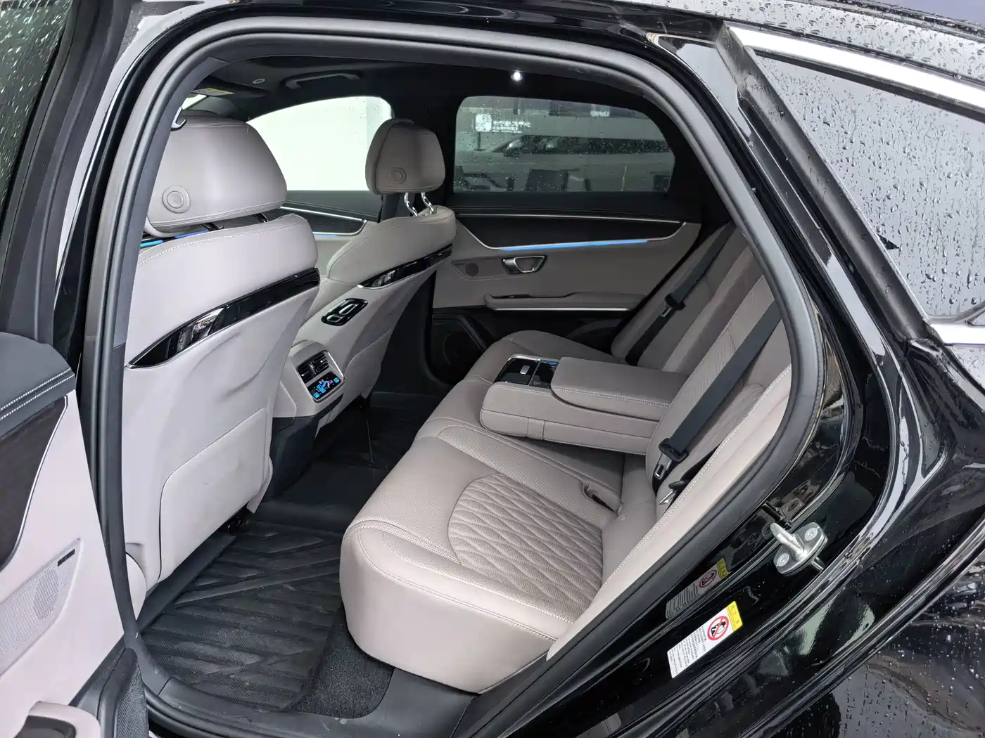 BYD Han 2025 2025 DM-i Smart Driving Edition 125KM LiDAR Flagship