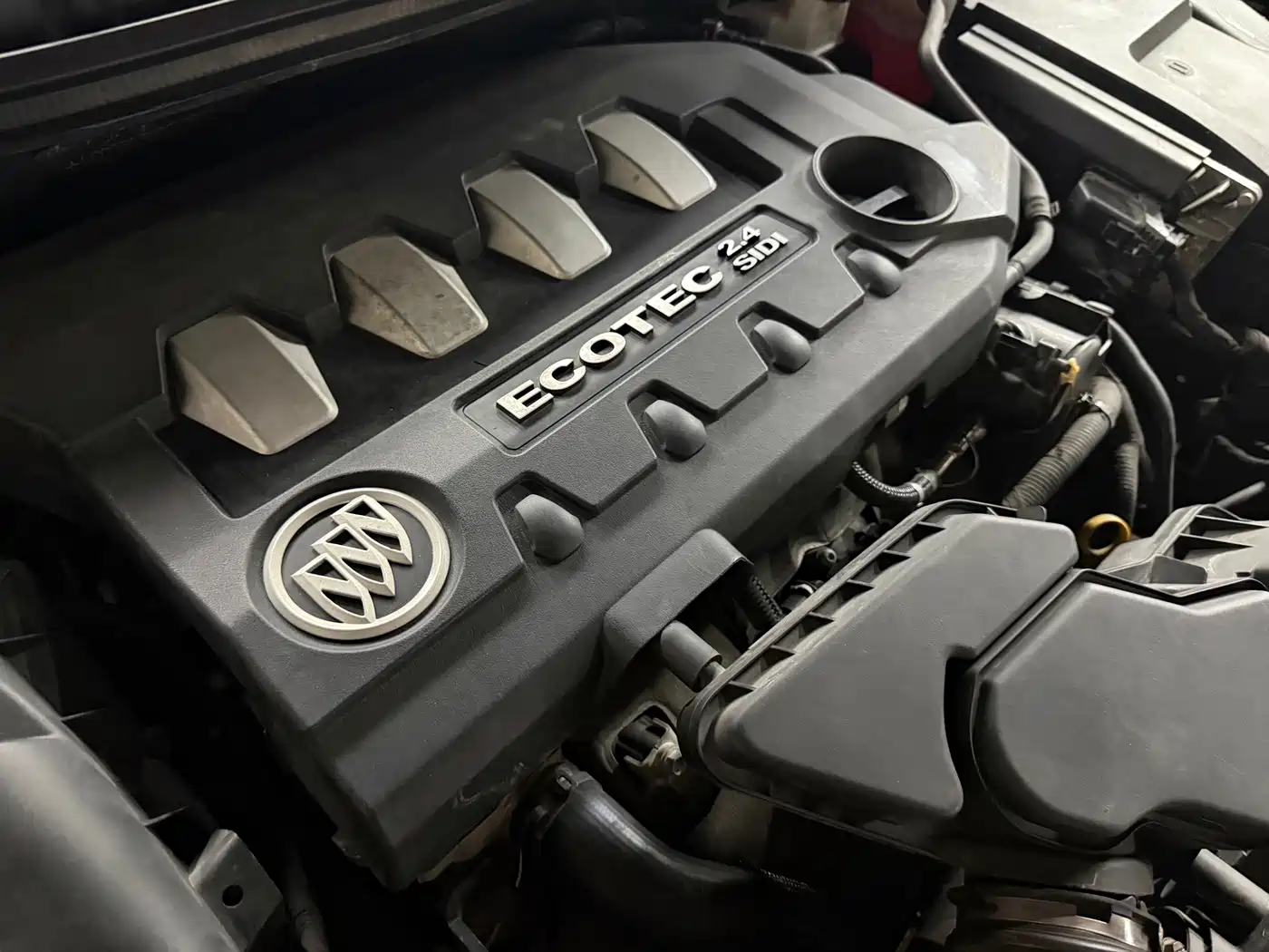 Buick LaCrosse 2013 2013 2.4L SIDI Luxury Comfort