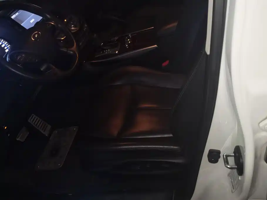 Infiniti Q70 2016 2015 Q70L 2.5L Enjoyment Edition