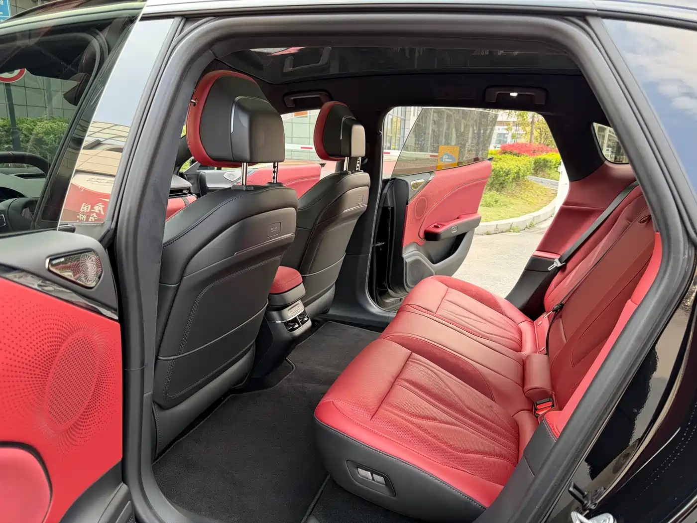 ZEEKR EXTREME KRYPTON 007GT